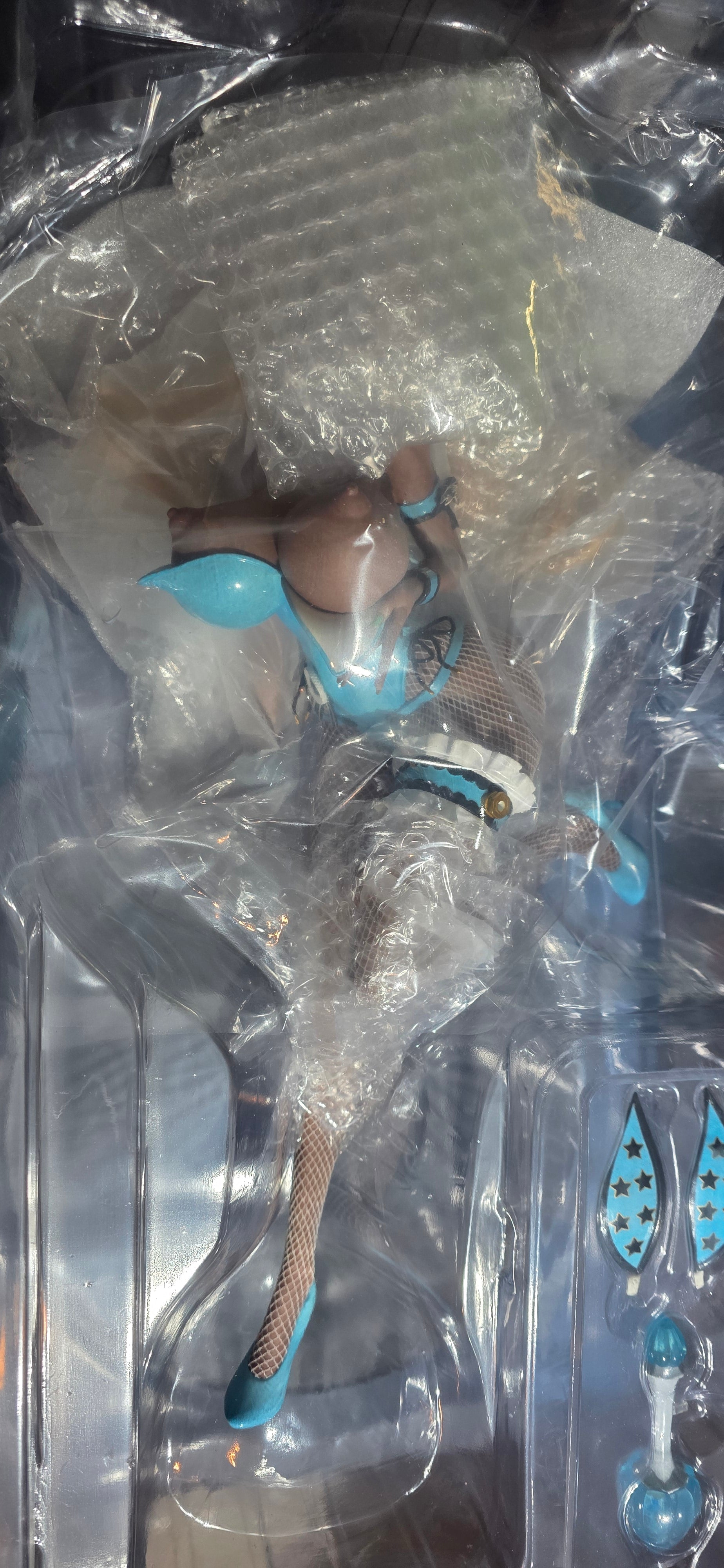 Creators Opinion PVC Statue 1/4 Kirara Akutsu Bunny Version 45 cm-Damaged Box